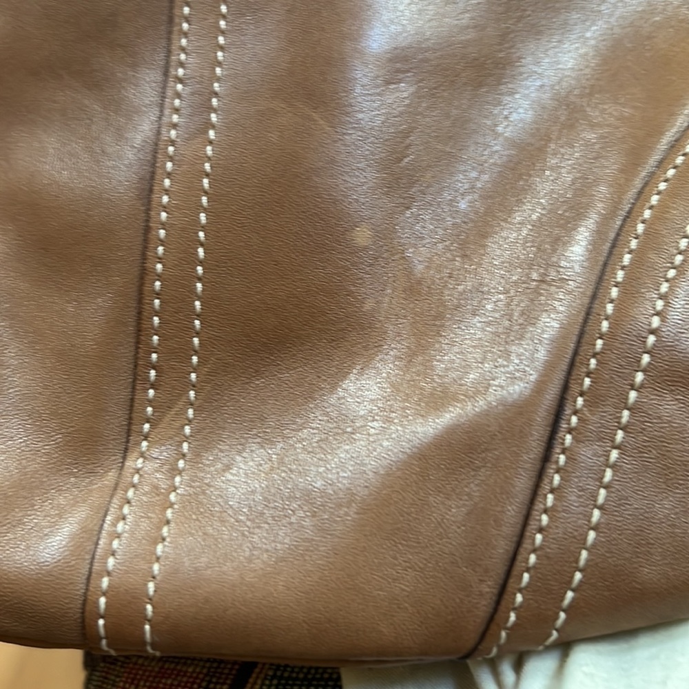 Coach Berkeley Drawstring Light Brown Bag - image 5